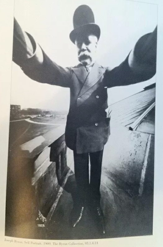 En Eski Selfie Pozlar